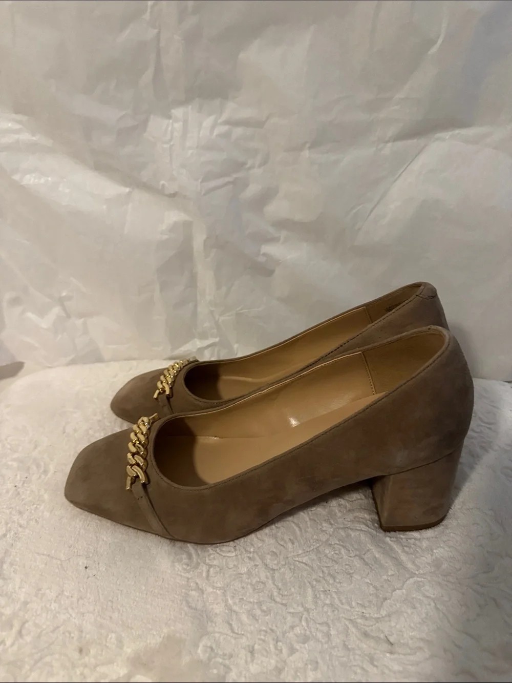 Ann Taylor Taupe Suede Pumps with Gold Chain